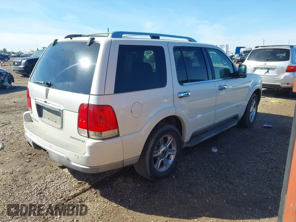 2003 Lincoln Aviator Luxury z VIN 5LMEU68H43ZJ34736, wystawiony jako IAAI lot #41220366 z przebiegiem Nie podano mil oraz . Historia ofert i sprzedaży dostępna na DreamBid. Obrazek 4.