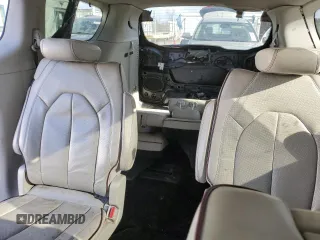 2017 Chrysler Pacifica Limited with VIN 2C4RC1GG2HR836062, listed as a Copart auction lot 50992405 with 135,333 mi miles and Salvage Title. Bid and sale history available at DreamBid. Image 10.