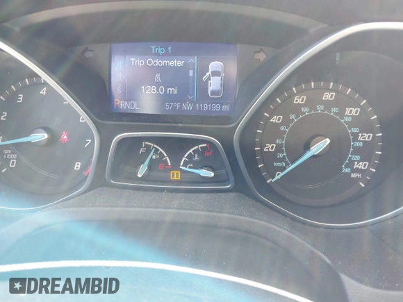 2013 Ford Focus SE with VIN 1FADP3F29DL283340, listed as a IAAI auction lot 41814829 with 119,199 mi miles. Bid and sale history available at carsss.com. Image 7.