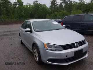 2011 Volkswagen Jetta SE with VIN 3VWDZ7AJ6BM321447, listed as a IAAI auction lot 42512639 with 218,929 mi miles and . Bid and sale history available at DreamBid. Image 1.