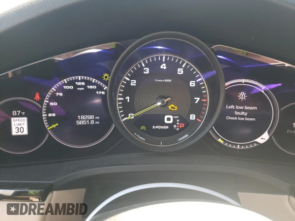 2021 Porsche Cayenne E-Hybrid с VIN WP1AE2AY0MDA24527, выставлен на аукционе Copart как лот 57754264 с пробегом 18 298 миль миль и Списание • Salvage title. История ставок и продаж доступна на DreamBid. Изображение 9.