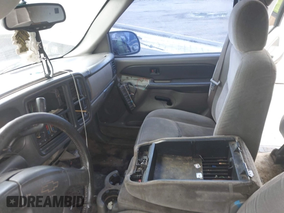 2003 Chevrolet Tahoe LS with VIN 1GNEC13V23R317327, listed as a IAAI auction lot 42183565 with 267,057 mi miles and . Bid and sale history available at DreamBid. Image 5.
