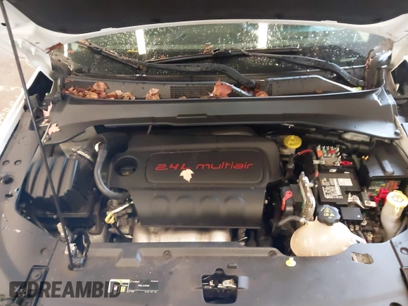2018 Jeep Compass Sport with VIN 3C4NJCAB6JT124198, listed as a IAAI auction lot 41192196 with 104,557 mi miles. Bid and sale history available at carsss.com. Image 10.