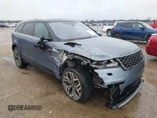 2018 Land Rover Range Rover Velar R-Dynamic HSE with VIN SALYM2RX8JA720671, listed as a IAAI auction lot 41556928 with 1 mi miles. Bid and sale history available at carsss.com. Image 1.