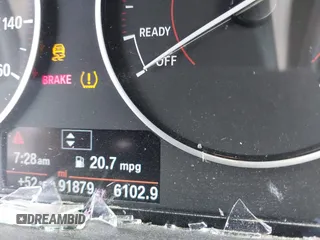 2015 BMW 2 Series 228i with VIN WBA1F5C59FVW98205, listed as a IAAI auction lot 41722804 with 91,879 mi miles. Bid and sale history available at carsss.com. Image 7.