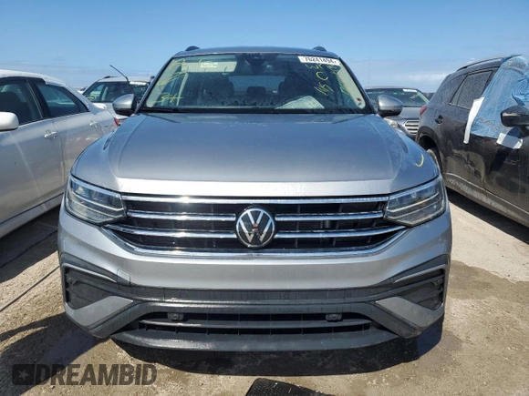 2024 Volkswagen Tiguan S with VIN 3VVRB7AX1RM119905, listed as a Copart auction lot 76241494 with 0 mi miles and Non Repairable. Bid and sale history available at carsss.com. Image 5.