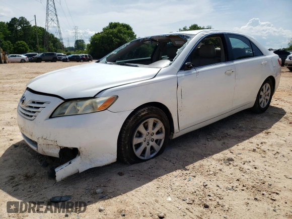 2008 Toyota Camry LE z VIN 4T1BK46K58U560311, wystawiony jako Copart lot #56431825 z przebiegiem 209 626 mil mil oraz Szkoda całkowita • Salvage title. Historia ofert i sprzedaży dostępna na DreamBid. Obrazek 1.