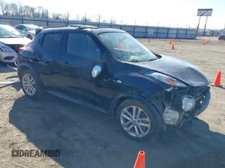 2014 Nissan Juke S with VIN JN8AF5MR1ET450940, listed as a IAAI auction lot 38801607 with 157,565 mi miles. Bid and sale history available at carsss.com. Image 1.