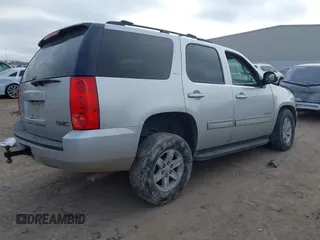 2011 GMC Yukon SLT with VIN 1GKS1CE01BR150895, listed as a IAAI auction lot 41183340 with 1 mi miles. Bid and sale history available at carsss.com. Image 4.