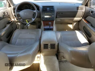 1996 Lexus LS 400 z VIN JT8BH22F8T0048301, wystawiony jako Copart lot #61438155 z przebiegiem 231 691 mil mil oraz Czysty tytuł • Clean title. Historia ofert i sprzedaży dostępna na DreamBid. Obrazek 8.