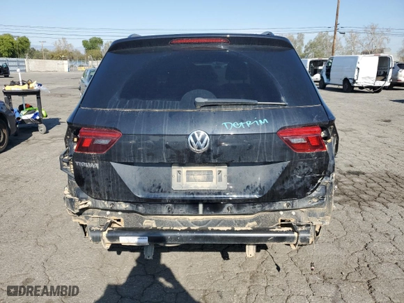 2019 Volkswagen Tiguan S with VIN 3VV1B7AX0KM196106, listed as a Copart auction lot 49920925 with 73,473 mi miles and Salvage Title. Bid and sale history available at carsss.com. Image 6.