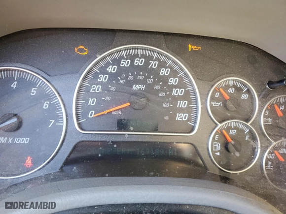 2005 GMC Envoy XL SLT with VIN 1GKET16M456149520, listed as a Copart auction lot 82284224 with 169,189 mi miles and Salvage Title. Bid and sale history available at carsss.com. Image 9.