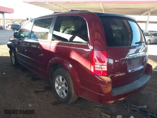 2008 Chrysler Town & Country Touring with VIN 2A8HR54P48R786571, listed as a IAAI auction lot 41871738 with 142,235 mi miles. Bid and sale history available at carsss.com. Image 3.