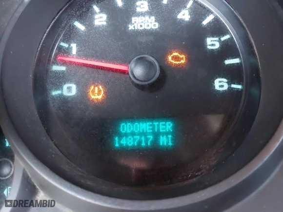 2011 Chevrolet Silverado 1500 LS with VIN 3GCPCREA2BG299534, listed as a IAAI auction lot 40703559 with 148,717 mi miles. Bid and sale history available at carsss.com. Image 15.