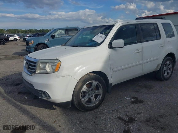 2013 Honda Pilot EX-L with VIN 5FNYF3H5XDB038328, listed as a IAAI auction lot 41690243 with 226,175 mi miles. Bid and sale history available at carsss.com. Image 17.