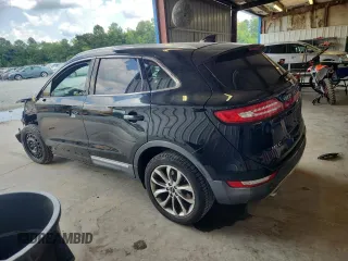 2018 Lincoln MKC Select with VIN 5LMCJ2C91JUL22052, listed as a Copart auction lot 63018505 with 69,443 mi miles and Salvage title. Bid and sale history available at DreamBid. Image 2.