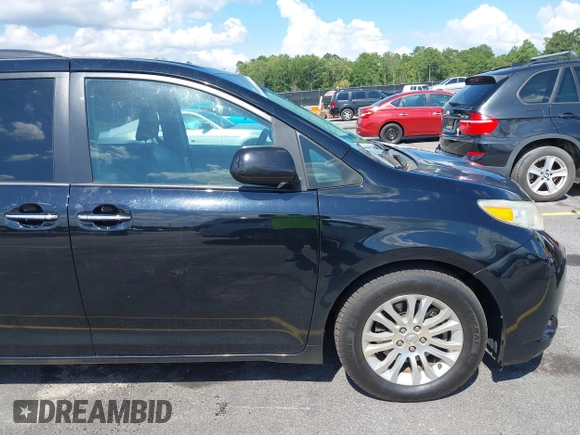 2016 Toyota Sienna XLE with VIN 5TDYK3DC8GS711357, listed as a IAAI auction lot 42525086 with 180,296 mi miles and . Bid and sale history available at DreamBid. Image 17.