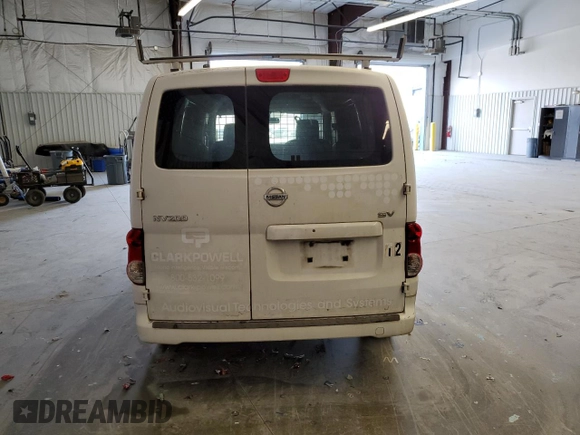 2016 Nissan NV200 S z VIN 3N6CM0KN9GK701212, wystawiony jako Copart lot #42254095 z przebiegiem 229 122 mil mil oraz Szkoda całkowita • Salvage title. Historia ofert i sprzedaży dostępna na DreamBid. Obrazek 6.
