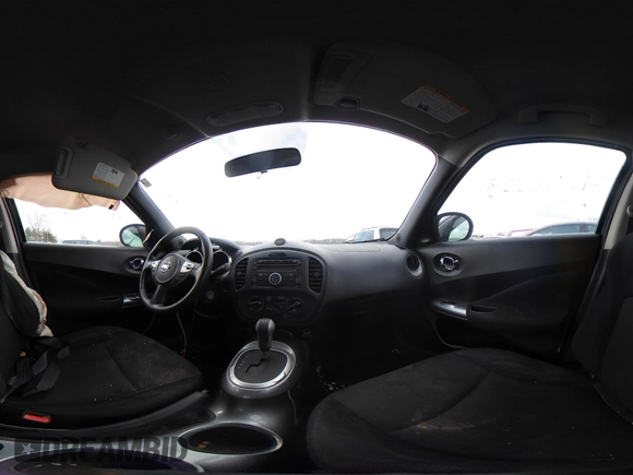 2014 Nissan Juke SL with VIN JN8AF5MV2ET483345, listed as a IAAI auction lot 41716553 with 101,795 mi miles. Bid and sale history available at carsss.com. Image 18.