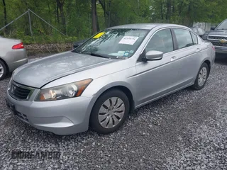 2008 Honda Accord LX z VIN 1HGCP26398A082999, wystawiony jako IAAI lot #42334731 z przebiegiem 207 955 mil mil oraz . Historia ofert i sprzedaży dostępna na DreamBid. Obrazek 2.