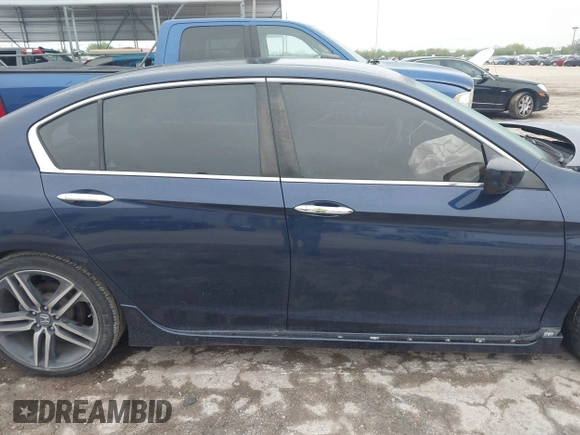 2017 Honda Accord Sedan Sport with VIN 1HGCR2F52HA191364, listed as a IAAI auction lot 41920873 with 162,825 mi miles. Bid and sale history available at carsss.com. Image 13.