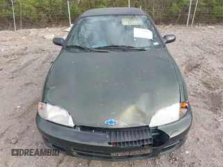 2000 Chevrolet Cavalier with VIN 1G1JC1244Y7306244, listed as a IAAI auction lot 42021560 with 133,803 mi miles. Bid and sale history available at carsss.com. Image 6.