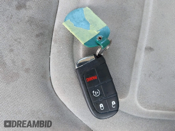 2021 Jeep Renegade Islander z VIN ZACNJDBB3MPN34082, wystawiony jako IAAI lot #42428528 z przebiegiem 71 342 mil mil oraz . Historia ofert i sprzedaży dostępna na DreamBid. Obrazek 11.
