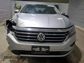 2020 Volkswagen Passat SE z VIN 1VWWA7A37LC005706, wystawiony jako Copart lot #51041245 z przebiegiem 107 275 mil mil oraz Szkoda całkowita • Salvage title. Historia ofert i sprzedaży dostępna na DreamBid. Obrazek 5.