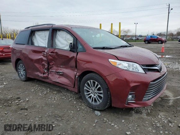 2018 Toyota Sienna XLE Auto Access Seat with VIN 5TDYZ3DC6JS916159, listed as a Copart auction lot 51604555 with 98,408 mi miles and Salvage Title. Bid and sale history available at carsss.com. Image 4.