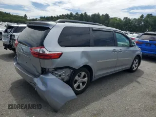 2016 Toyota Sienna LE AAS with VIN 5TDKK3DC6GS765794, listed as a Copart auction lot 62450375 with 90,670 mi miles and Salvage title. Bid and sale history available at DreamBid. Image 3.