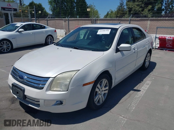 2009 Ford Fusion SEL with VIN 3FAHP08169R201450, listed as a IAAI auction lot 42200704 with 202,576 mi miles and . Bid and sale history available at carsss.com. Image 6.