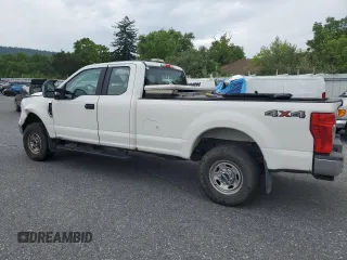 2021 Ford Super Duty F-250 SRW XL with VIN 1FT7X2B62MEC84196, listed as a Copart auction lot 63024314 with 204,613 mi miles and Salvage Title. Bid and sale history available at carsss.com. Image 2.