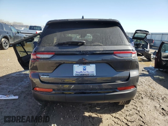 2024 Jeep Grand Cherokee Laredo X with VIN 1C4RJHAG1RC105317, listed as a Copart auction lot 46623135 with 7,597 mi miles and Salvage Title. Bid and sale history available at carsss.com. Image 6.