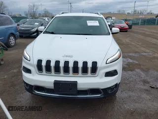2014 Jeep Cherokee Limited with VIN 1C4PJMDB2EW281396, listed as a IAAI auction lot 42075036 with 113,578 mi miles and . Bid and sale history available at DreamBid. Image 12.