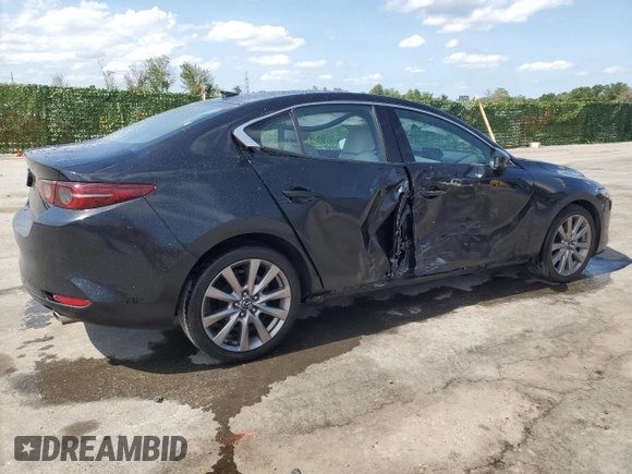 2019 Mazda 3 Premium with VIN JM1BPBEM8K1139267, listed as a Copart auction lot 57316344 with 30,539 mi miles and Salvage Title. Bid and sale history available at DreamBid. Image 3.