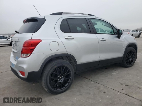 2022 Chevrolet Trax LT with VIN KL7CJLSM7NB503125, listed as a Copart auction lot 44001865 with 12,464 mi miles and Salvage Title. Bid and sale history available at carsss.com. Image 3.