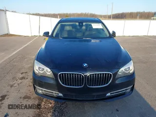 2013 BMW 7 Series 750Li xDrive with VIN WBAYF8C53DD140448, listed as a IAAI auction lot 41933840 with 119,013 mi miles. Bid and sale history available at carsss.com. Image 12.