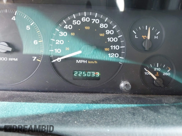 2004 Jeep Grand Cherokee Laredo with VIN 1J4GW48S94C369643, listed as a IAAI auction lot 42693998 with 225,033 mi miles and . Bid and sale history available at DreamBid. Image 7.