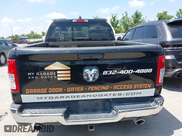 2022 Ram 1500 Big Horn z VIN 1C6RREBT9NN464360, wystawiony jako IAAI lot #42172422 z przebiegiem 29 450 mil mil oraz . Historia ofert i sprzedaży dostępna na DreamBid. Obrazek 16.