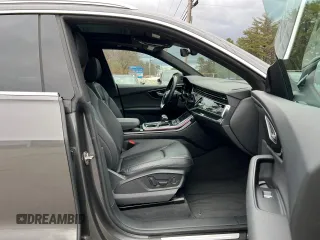 2019 Audi Q8 Premium Plus z VIN WA1BVAF19KD028045, wystawiony jako Copart lot #48666925 z przebiegiem 112 755 mil mil oraz Czysty tytuł • Clean title. Historia ofert i sprzedaży dostępna na DreamBid. Obrazek 5.