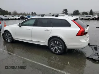 2018 Volvo V90 z VIN YV4A22NL8J1022253, wystawiony jako Copart lot #43835415 z przebiegiem 61 163 mil mil oraz Szkoda całkowita • Salvage title. Historia ofert i sprzedaży dostępna na DreamBid. Obrazek 2.
