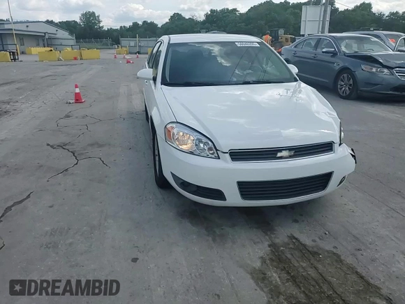 2011 Chevrolet Impala LT Fleet z VIN 2G1WG5EKXB1138108, wystawiony jako Copart lot #56046205 z przebiegiem 85 009 mil mil oraz Szkoda całkowita • Salvage title. Historia ofert i sprzedaży dostępna na DreamBid. Obrazek 13.