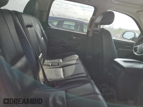 2014 Chevrolet Suburban LT with VIN 1GNSKJE7XER225339, listed as a Copart auction lot 53318195 with 207,134 mi miles and Salvage Title. Bid and sale history available at DreamBid. Image 11.