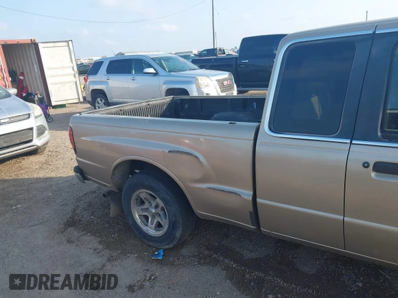 1999 Mazda B-Series 2WD Truck SE with VIN 4F4YR16V0XTM00755, listed as a IAAI auction lot 41530106 with 195,924 mi miles. Bid and sale history available at carsss.com. Image 6.