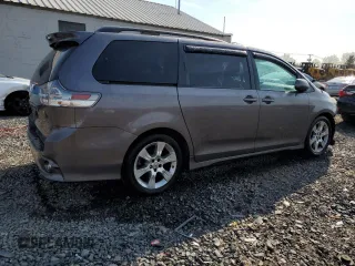2012 Toyota Sienna SE with VIN 5TDXK3DC9CS265368, listed as a Copart auction lot 47754745 with 169,394 mi miles and Salvage Title. Bid and sale history available at carsss.com. Image 3.