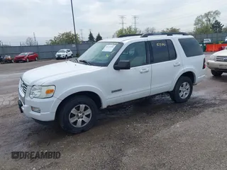 2008 Ford Explorer XLT with VIN 1FMEU73E28UB09103, listed as a IAAI auction lot 42135200 with 69,871 mi miles. Bid and sale history available at carsss.com. Image 2.