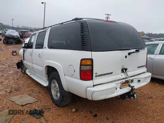 2004 Chevrolet Suburban LS with VIN 1GNEC16Z54J207144, listed as a IAAI auction lot 41244963 with 246,498 mi miles. Bid and sale history available at carsss.com. Image 3.