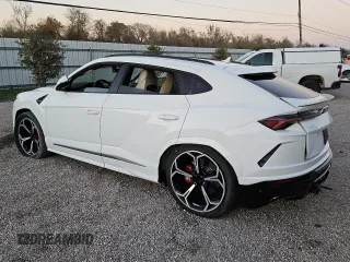 2022 Lamborghini Urus z VIN ZPBUA1ZL3NLA17004, wystawiony jako Copart lot #83652724 z przebiegiem 3691 mil mil oraz Tytuł czysty. Historia ofert i sprzedaży dostępna na DreamBid. Obrazek 2.