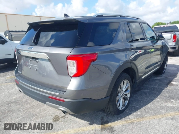 2022 Ford Explorer Limited with VIN 1FMSK7FH8NGA63785, listed as a IAAI auction lot 41917975 with 50,647 mi miles. Bid and sale history available at carsss.com. Image 4.