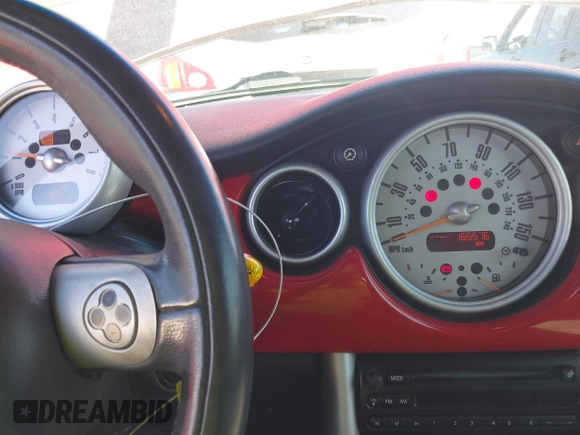 2006 MINI Convertible S with VIN WMWRH335X6TF86044, listed as a IAAI auction lot 42208260 with 165,576 mi miles and . Bid and sale history available at DreamBid. Image 7.